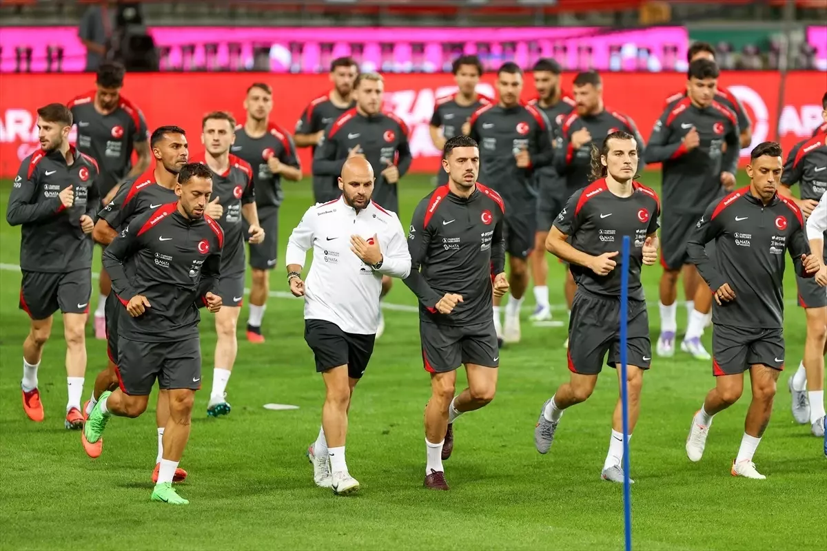 A Milli Takım İspanya ile Maça Hazır