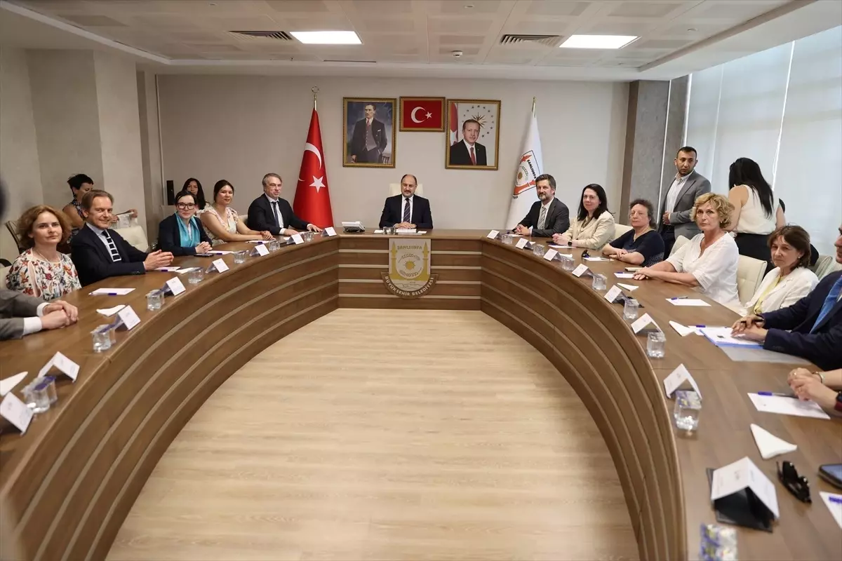 AB Türkiye Delegasyonu Başkanı Şanlıurfa'da Temaslarda Bulundu