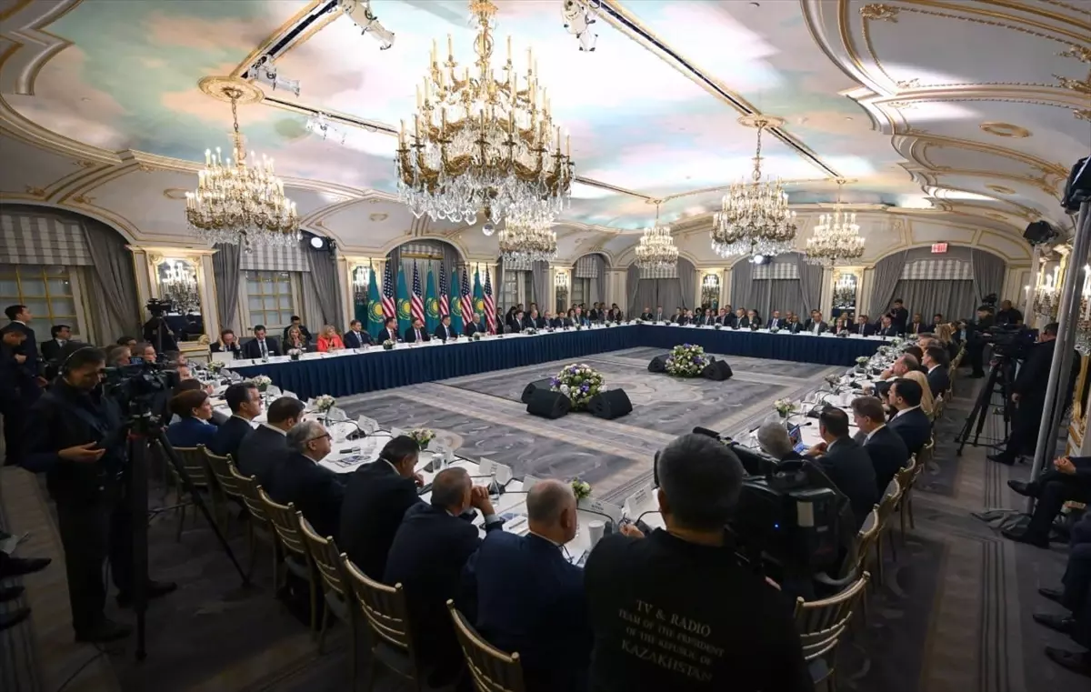 Kazakistan Cumhurbaşkanı Tokayev, ABD'de Yatırım Potansiyelini Tanıttı