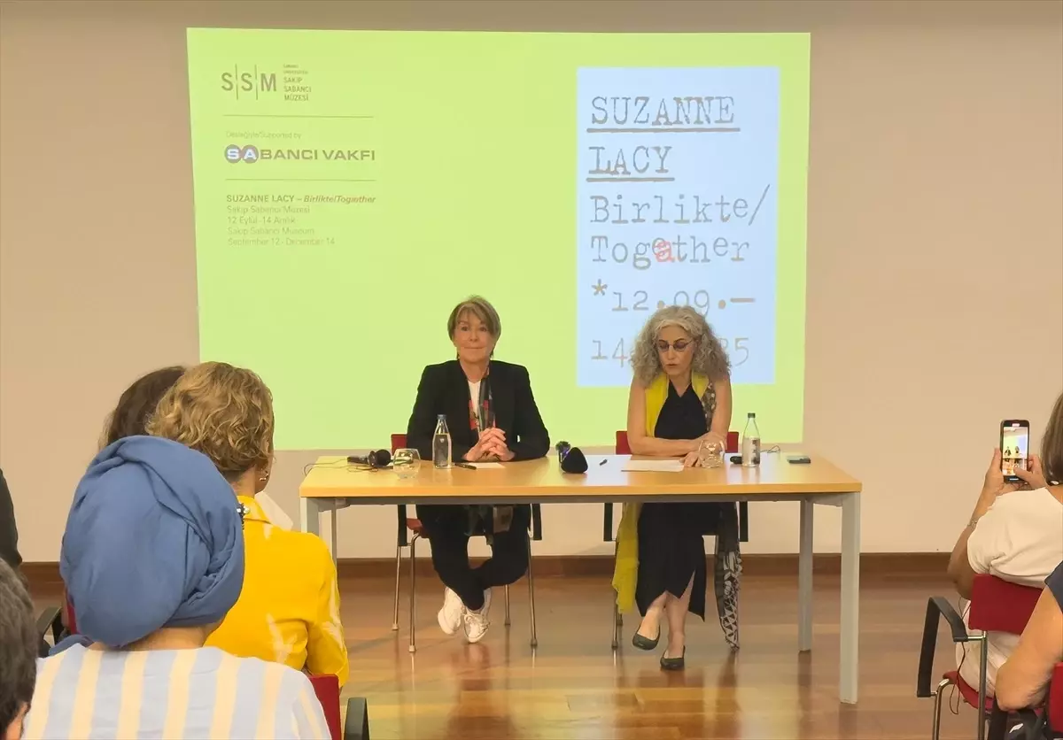 Suzanne Lacy'nin Türkiye'deki İlk Sergisi 'Birlikte/Togæther' Açılıyor