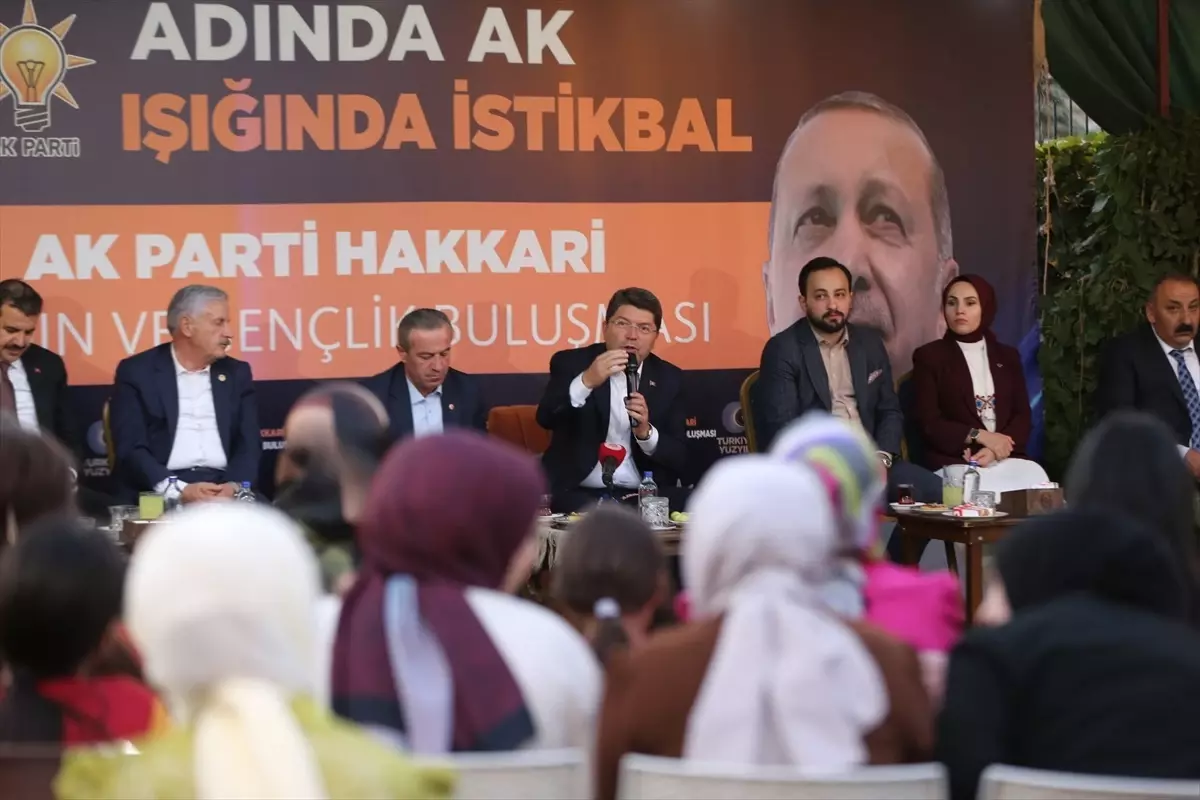 Adalet Bakanı Tunç, Hakkari'de 'Kadın ve Gençlik Buluşması' programına katıldı Açıklaması