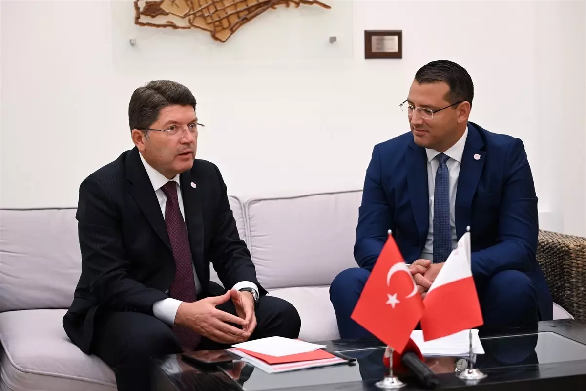 Adalet Bakanı Tunç, Malta'da Ülkeler Arası Adli İşbirliğini Güçlendirdi