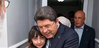 Adalet Bakanı Tunç'tan Şehit Astsubay Deniz Göçkün'ün ailesini ziyaretine ilişkin paylaşım