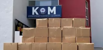 Adana'da Kaçak Sigara ve Elektronik Sigara Operasyonu: 2 Gözaltı, 1 Tutuklama