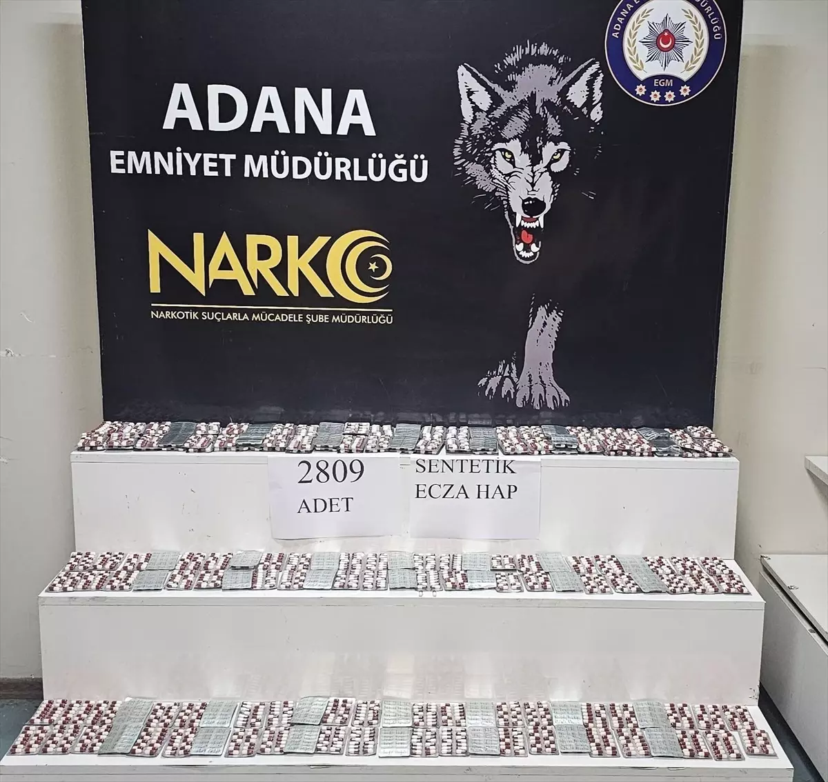 Adana'da Uyuşturucu Operasyonu: 2 Bin 809 Hap Ele Geçirildi