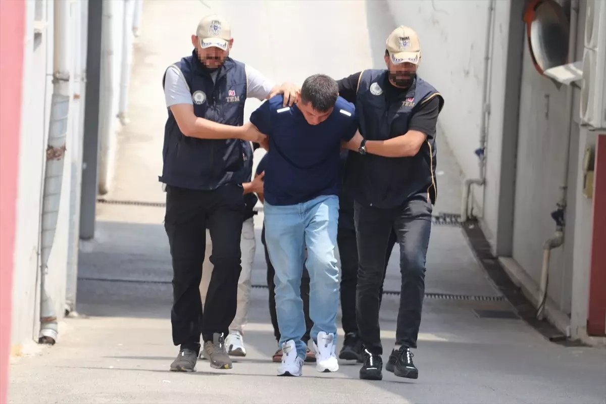 Adana'da Firari FETÖ Hükümlüleri Yakalandı