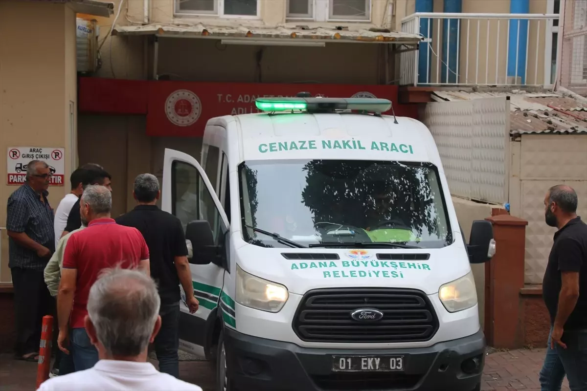 Adana'da Arazi Anlaşmazlığı Sebebiyle Silahlı Kavga: 1 Ölü, 5 Yaralı