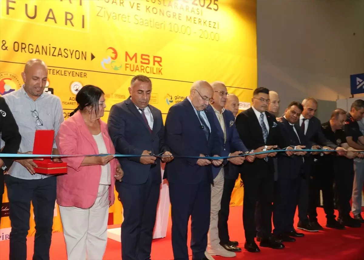 Adana Çağdaş Sanat Fuarı Sanatseverlerle Buluştu