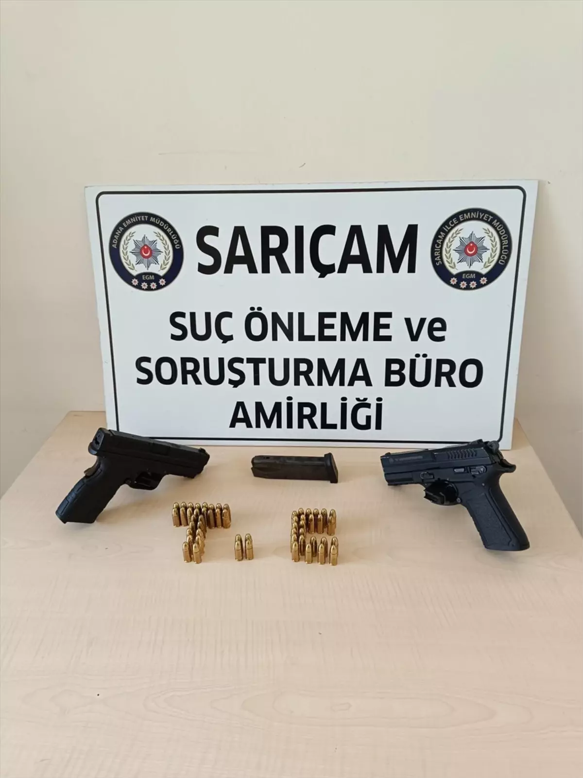 Adana'da Firari Hükümlüler Operasyonla Yakalandı