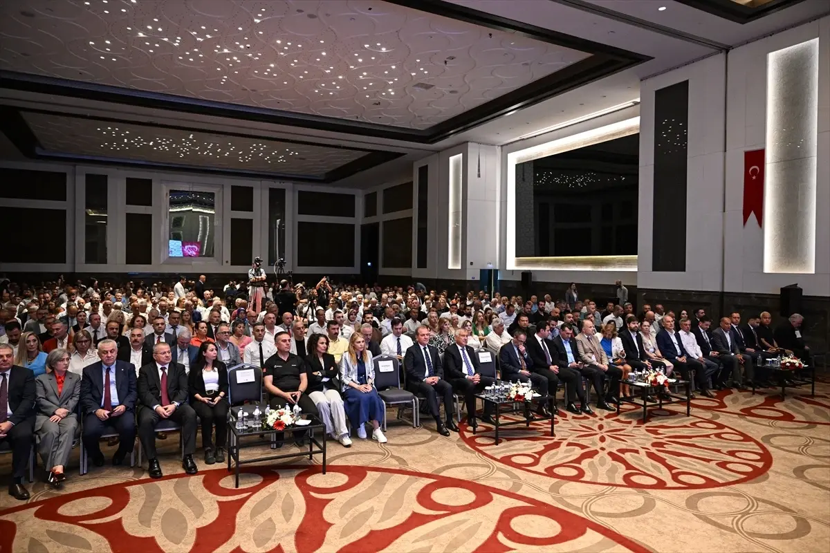 Adana'da Su Yönetimi Paneli: Gelecek Nesiller İçin Yeni Yaklaşımlar