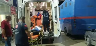 Adana'da Motosiklet Kazası: 2 Yaralı