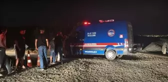 Adana'da Eğitim Uçağı Düştü: Pilot ve Yolcu Yaralı