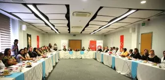 Adana'da Koruyucu Aile Farkındalık Toplantısı Düzenlendi