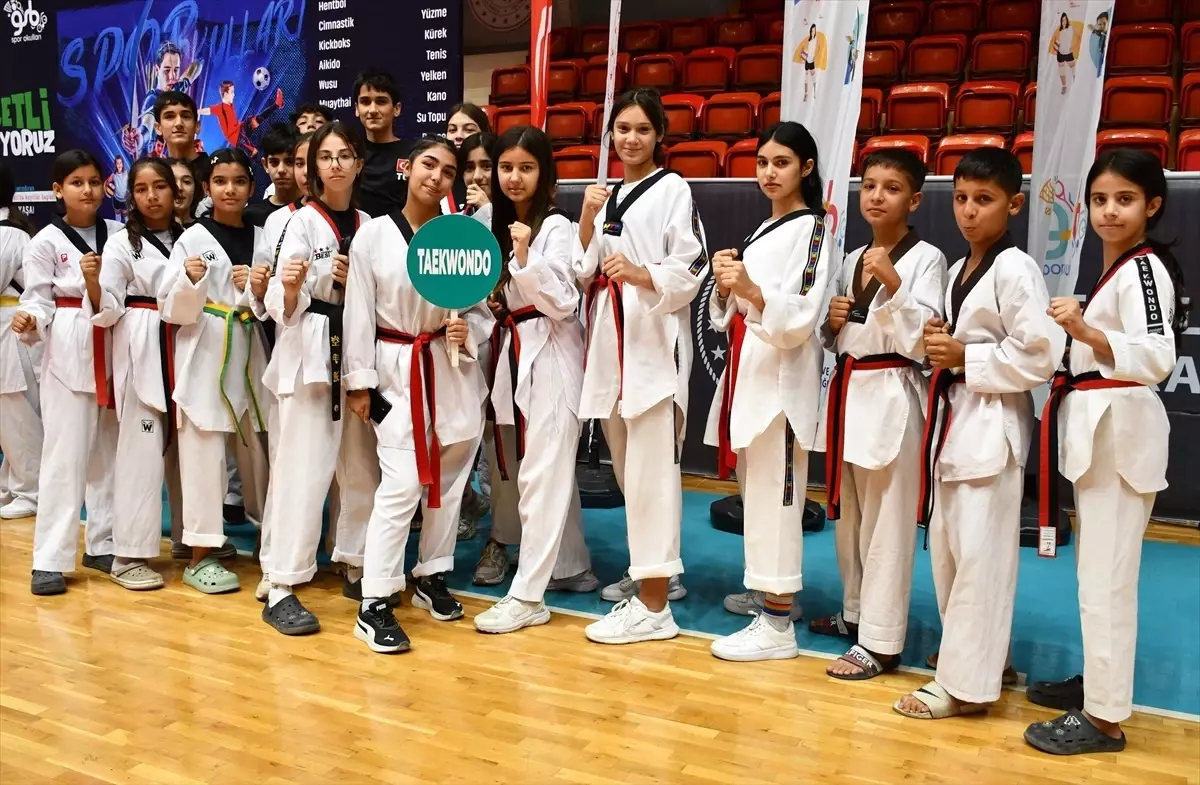 Adana'da Spor Okulları ve Engelsiz Spor Okulları Açıldı