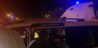 Ceyhan'da Trafik Kazası: 2 Yaralı