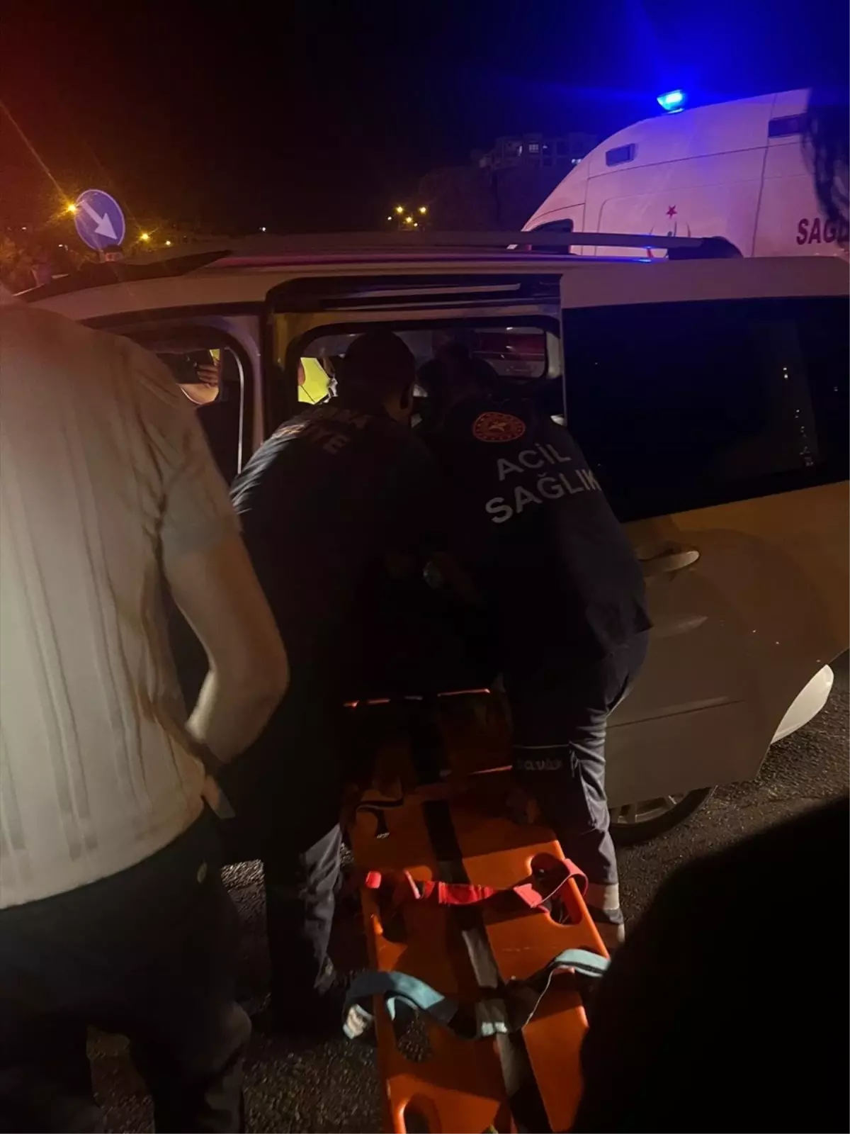 Ceyhan'da Trafik Kazası: 2 Yaralı