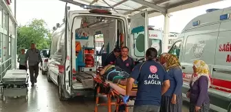 Kozan'da Trafik Kazası: 4 Yaralı