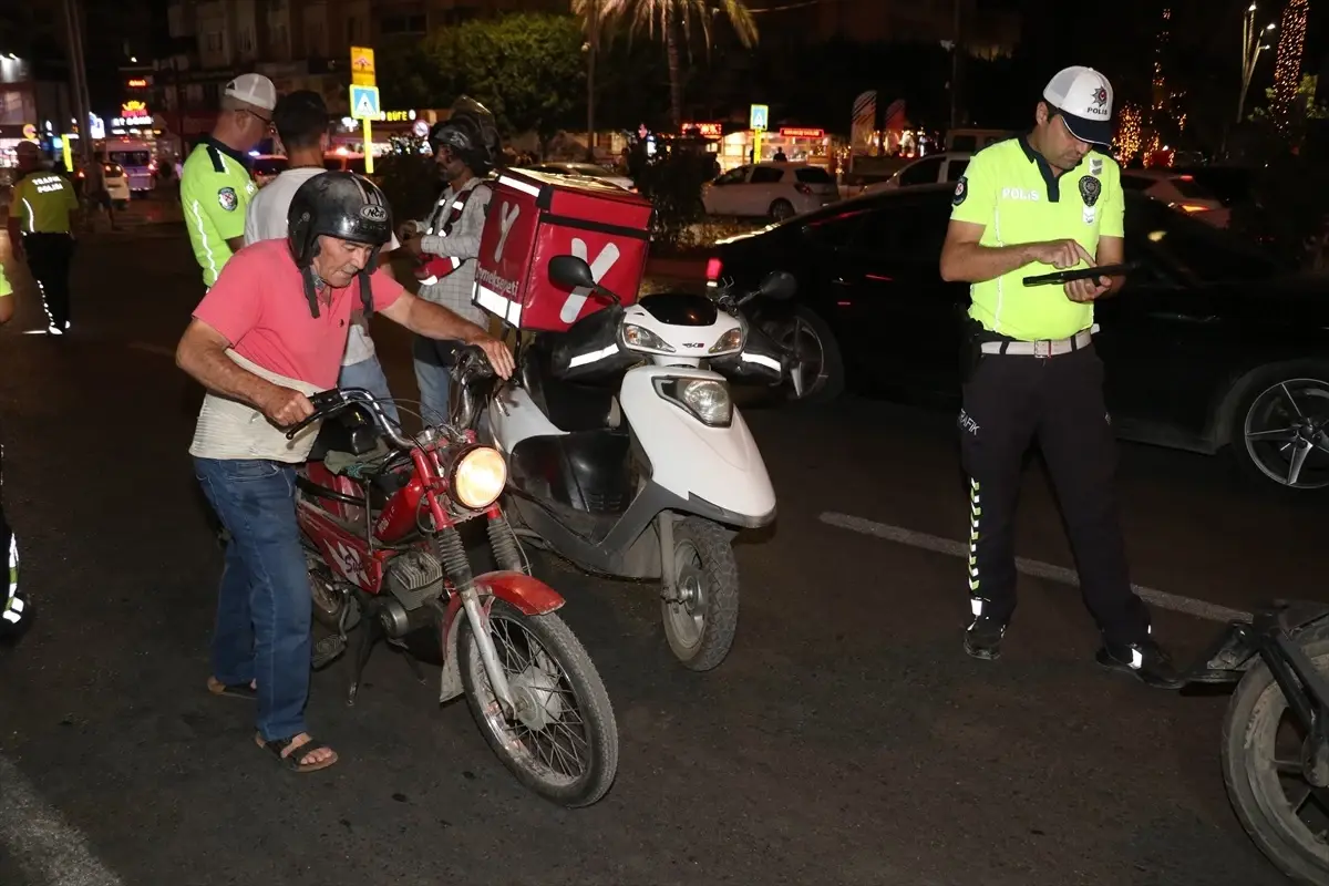 Adana'da Motosiklet Denetimi: 46 Sürücüye Ceza