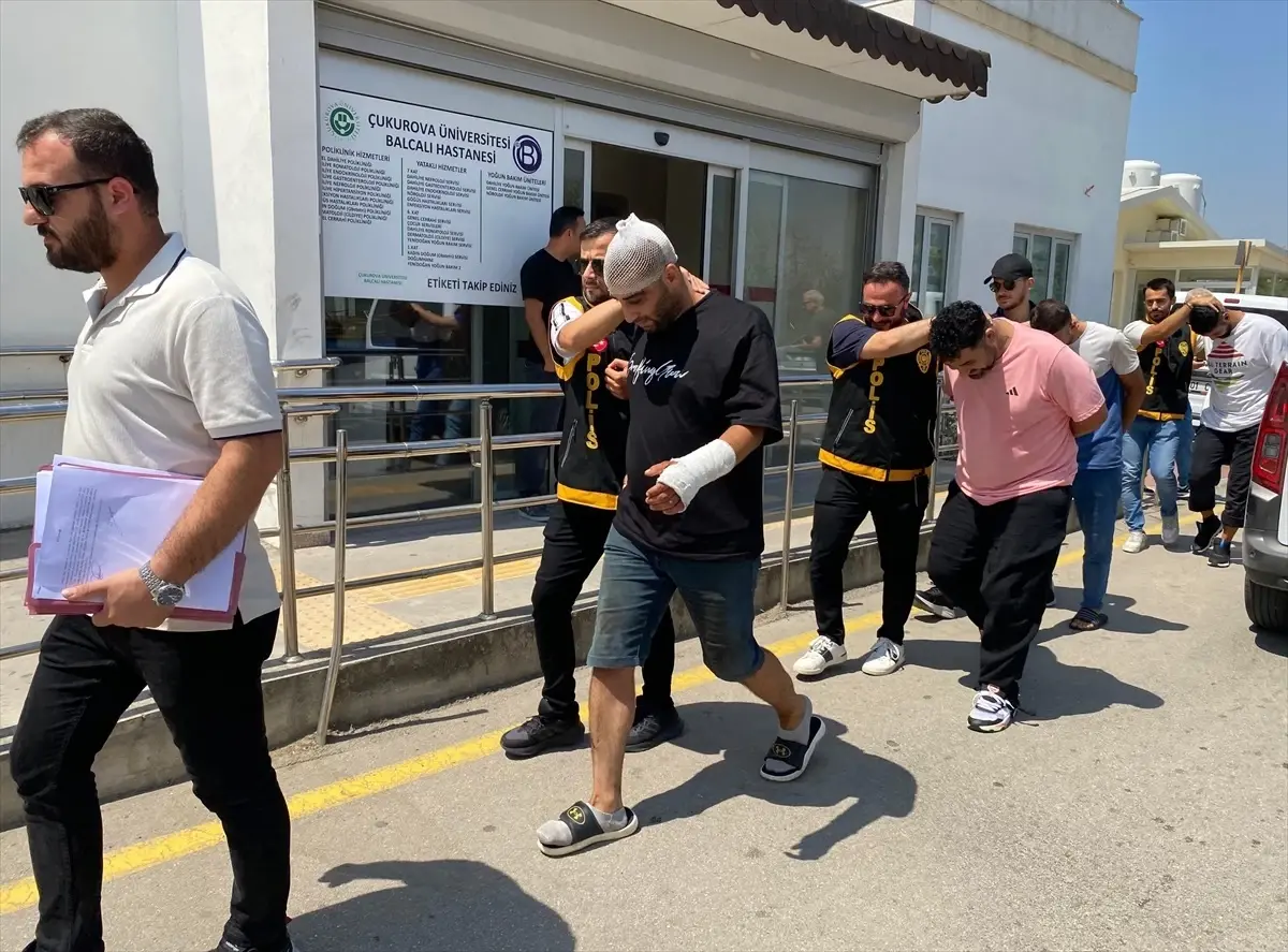 Adana'da Muhtar Darp Olayında 3 Şüpheli Tutuklandı