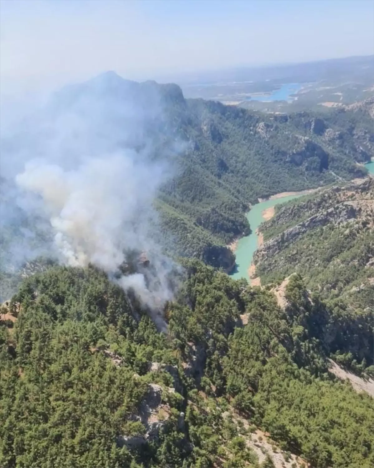 Adana'da Orman Yangınına Havadan ve Karadan Müdahale
