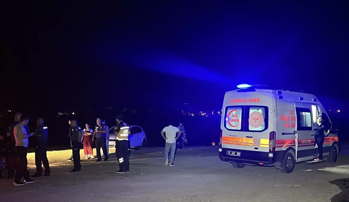 Adana'da Seyhan Baraj Gölü'nde Genç İçin Arama Çalışması