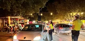 Adana'da Trafik Denetimi: Alkol Testi ve GBT Kontrolü Yapıldı