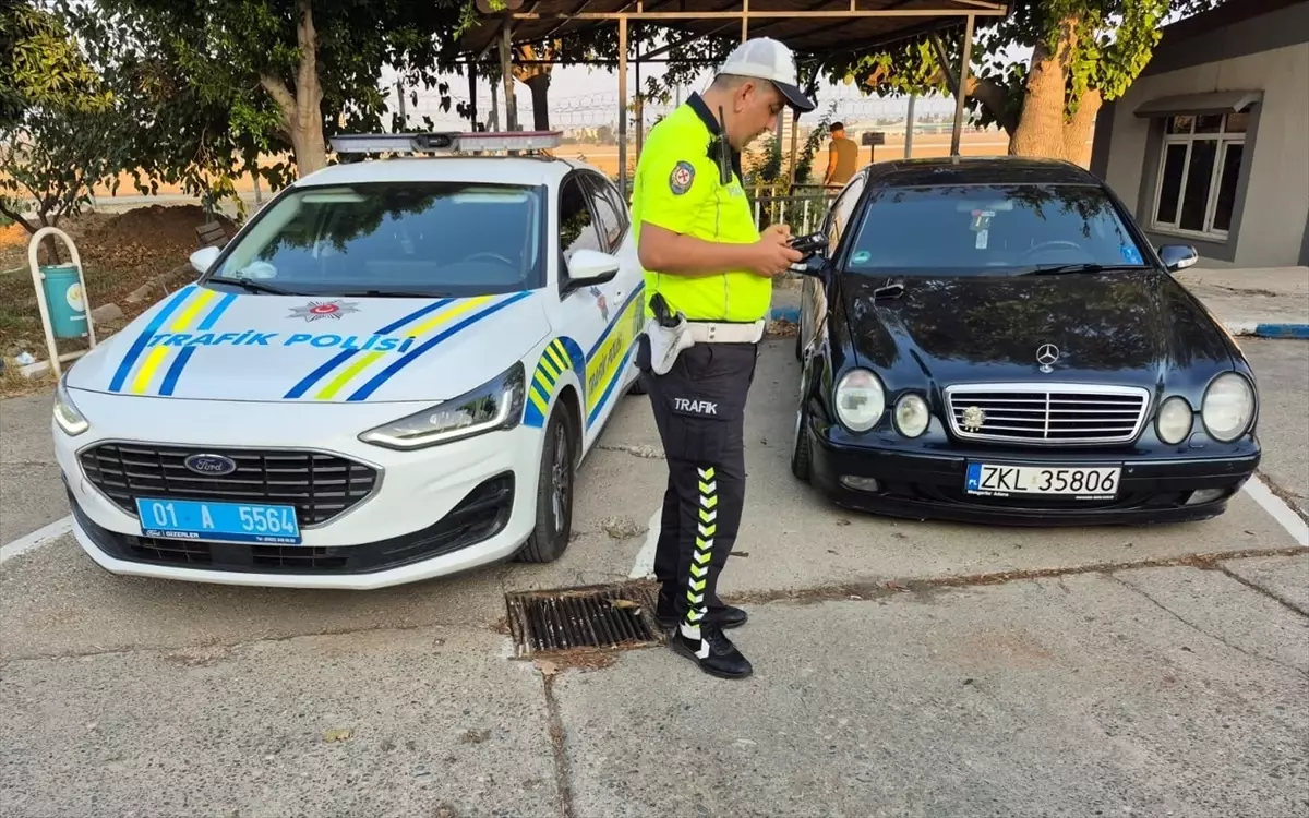 Trafik Güvenliğini Tehdit Eden Gelin Arabasına Ceza