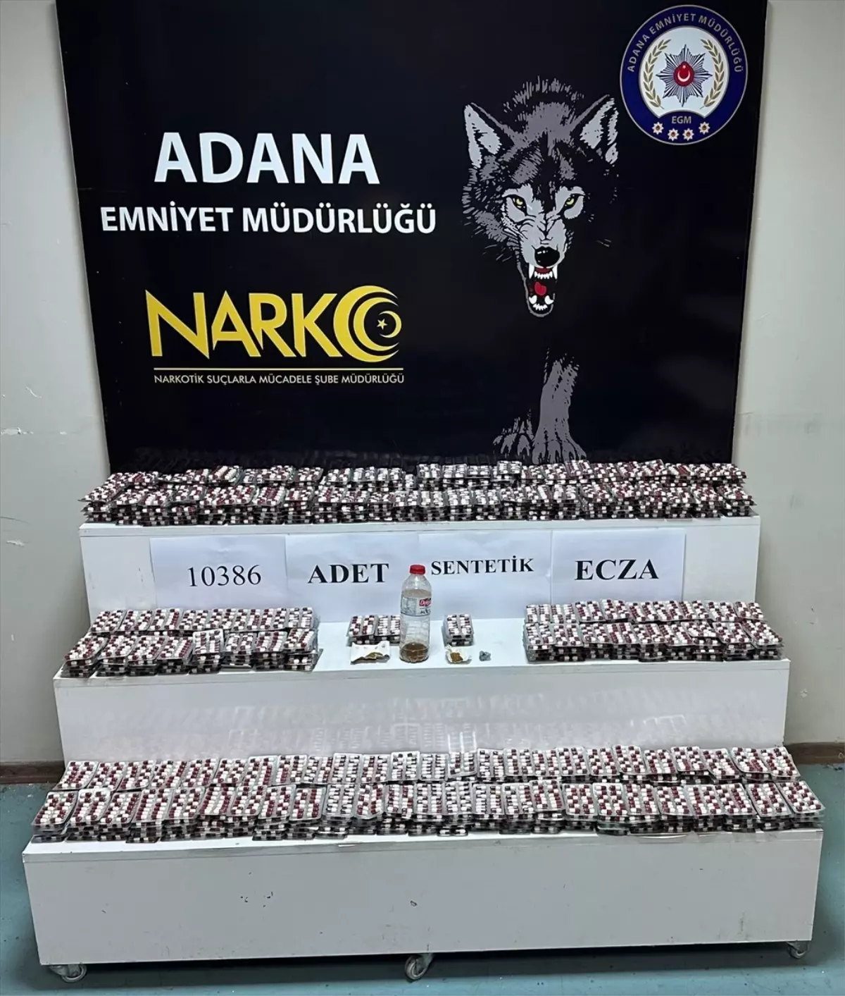 Adana'da Uyuşturucu Operasyonu: 3 Zanlı Tutuklandı