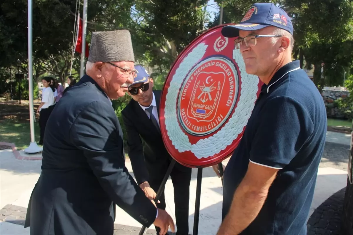 Adana, Mersin, Hatay ve Osmaniye'nin ilçelerinde 30 Ağustos Zafer Bayramı kutlandı