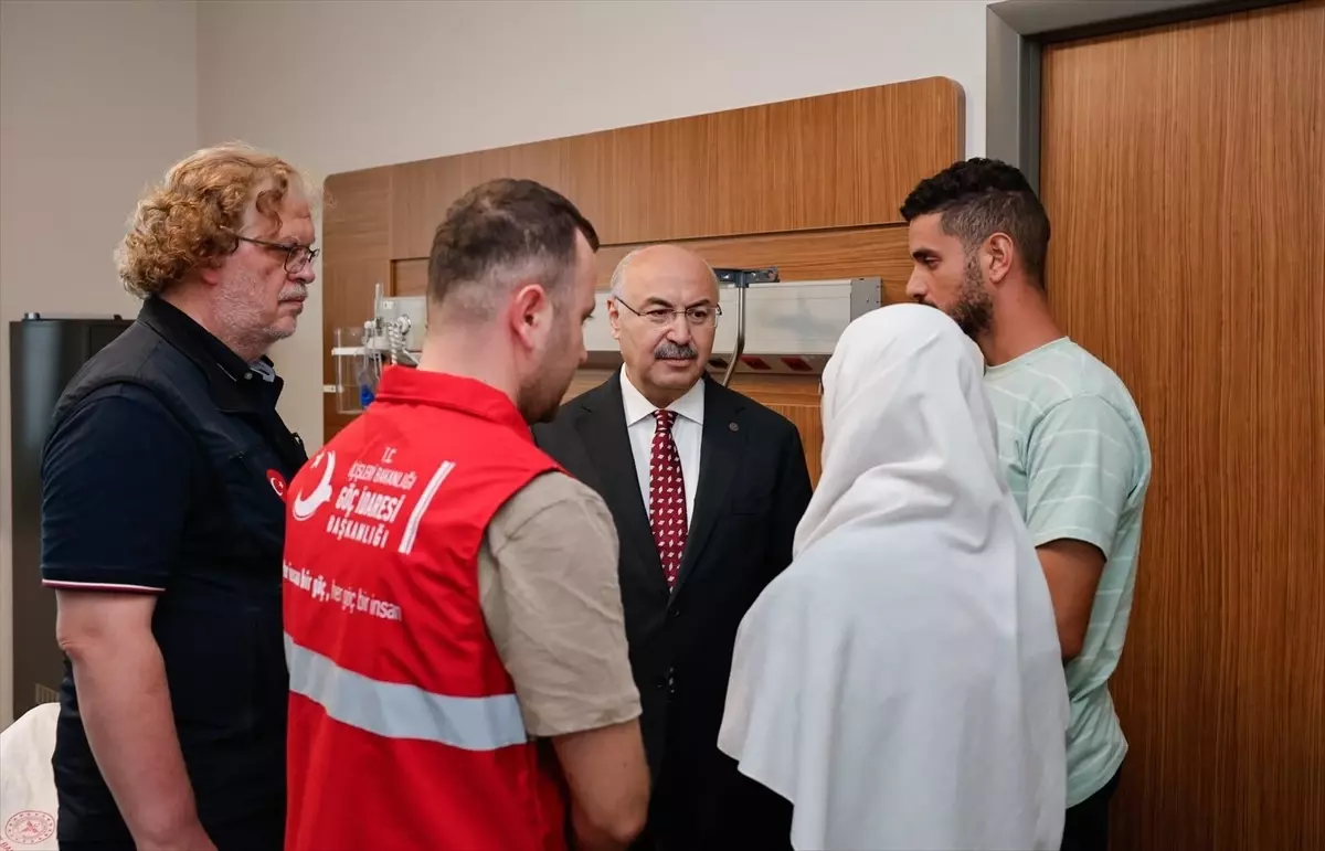 Vali Köşger'den Filistinli Hastalara Ziyaret