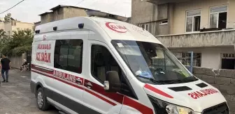 Adıyaman'da Damdan Düşen Kişi Ağır Yaralandı