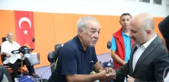 Adıyaman'da Depremzedelere Akülü Tekerlekli Sandalye Dağıtıldı