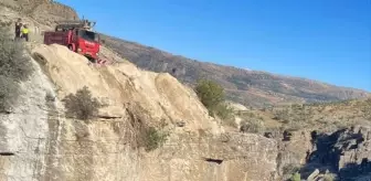 Adıyaman'da Kamyon Devrildi, Sürücü Hayatını Kaybetti