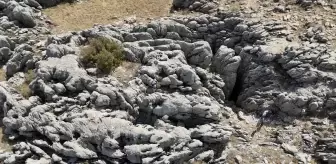 Gerger Köylüleri Geleneksel Yöntemlerle Kışlık Yiyeceklerini Saklıyor