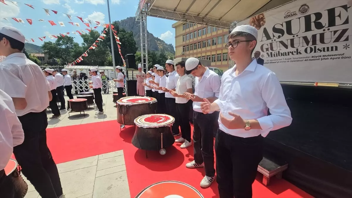 Afyonkarahisar'da Şifalı Aşure Etkinliği Düzenlendi