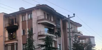 Afyonkarahisar'da Apartman Yangını: 3 Yaralı