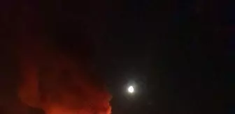 Afyonkarahisar'da Seyir Halindeki Tırda Yangın