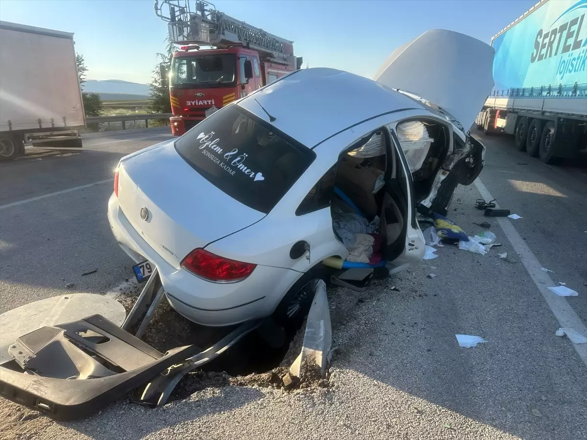Afyonkarahisar'da Trafik Kazası: Üsteğmen Hayatını Kaybetti