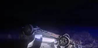 Afyonkarahisar'da Traktöre Çarpan Otomobilde 4 Yaralı