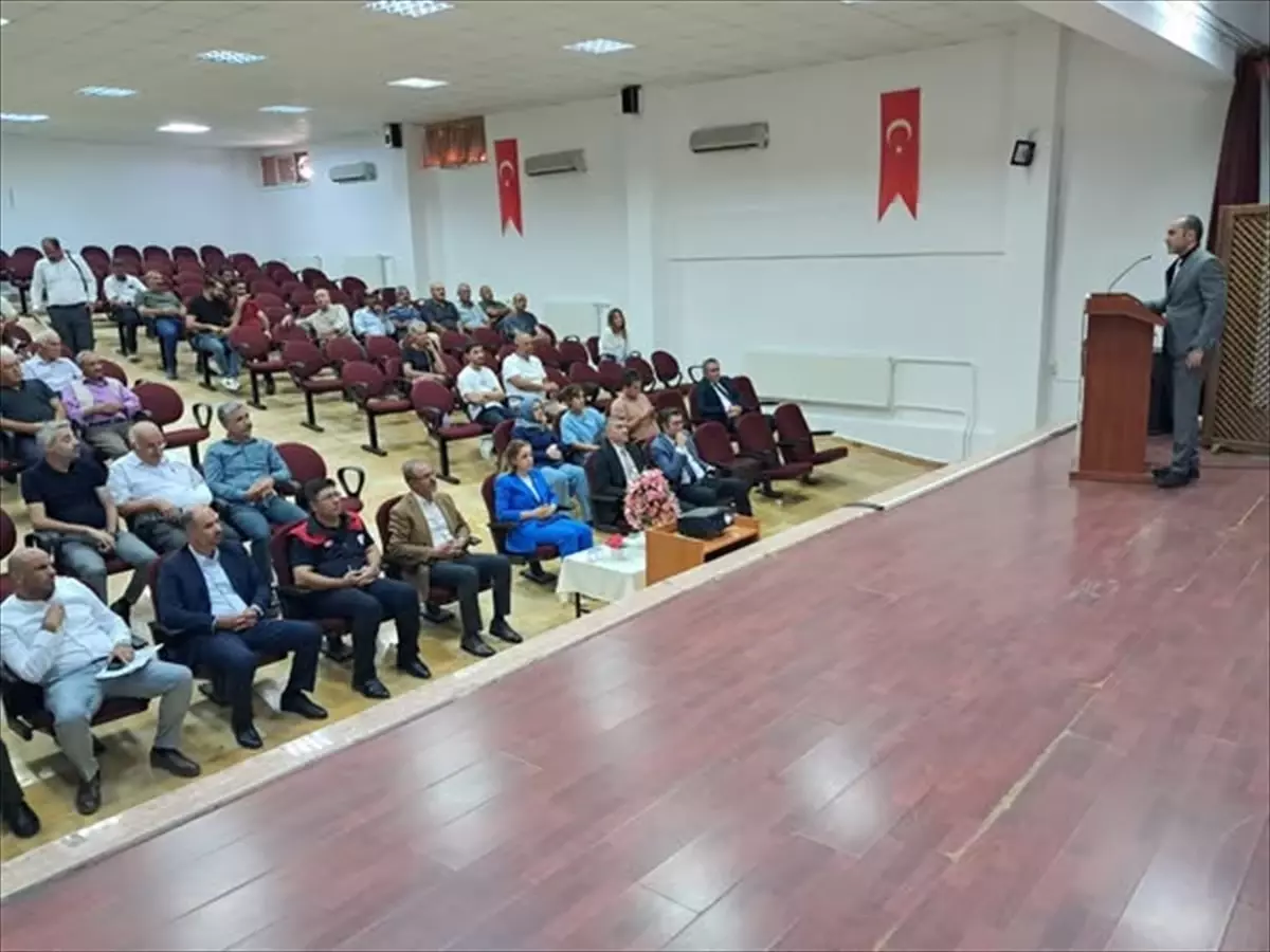Ağın'da Tarım Sigortaları Bilgilendirme Toplantısı Gerçekleştirildi