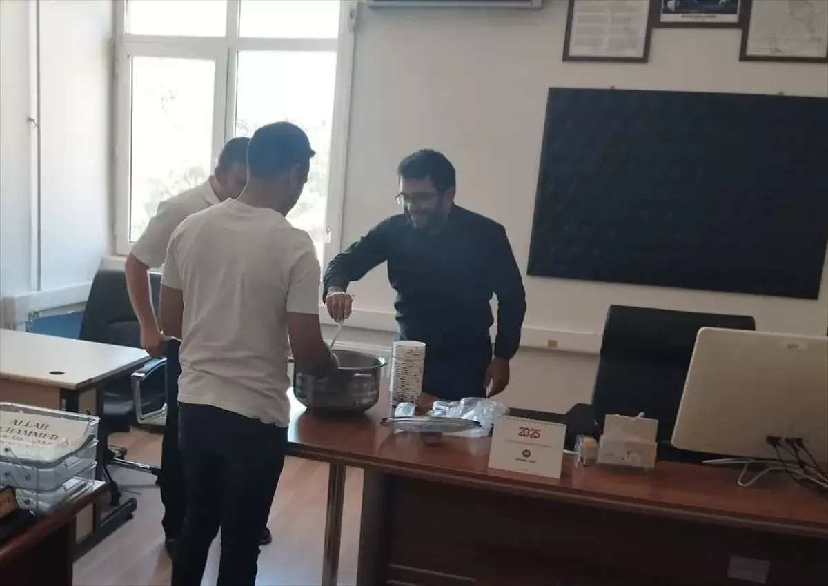 Ağın İlçe Müftülüğünden Aşure İkramı