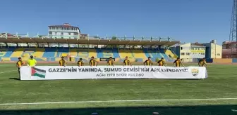 Ağrı 1970 Spor'dan Gazze Destek Pankartı