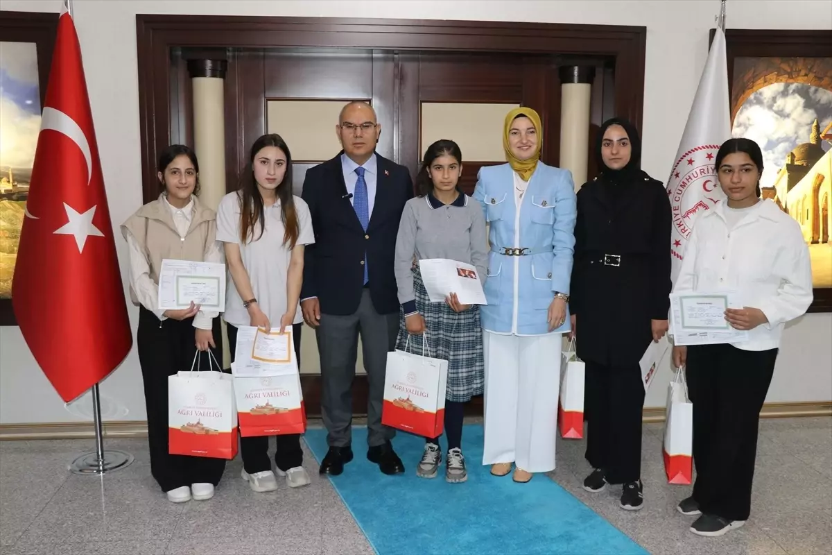 Ağrı'da 2 Bin 129 Öğrenci Yeniden Okula Kazandırıldı