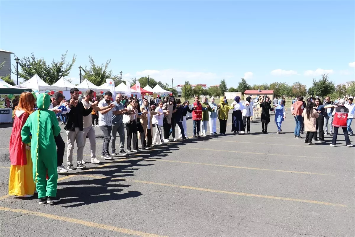 Otizmli Çocuklar İçin Şenlik Düzenlendi