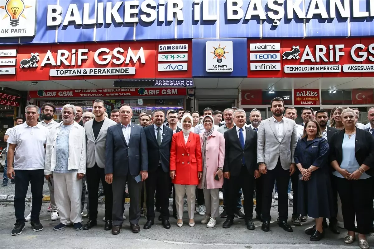 Aile ve Sosyal Hizmetler Bakanı Göktaş, Balıkesir'de ziyaretlerde bulundu
