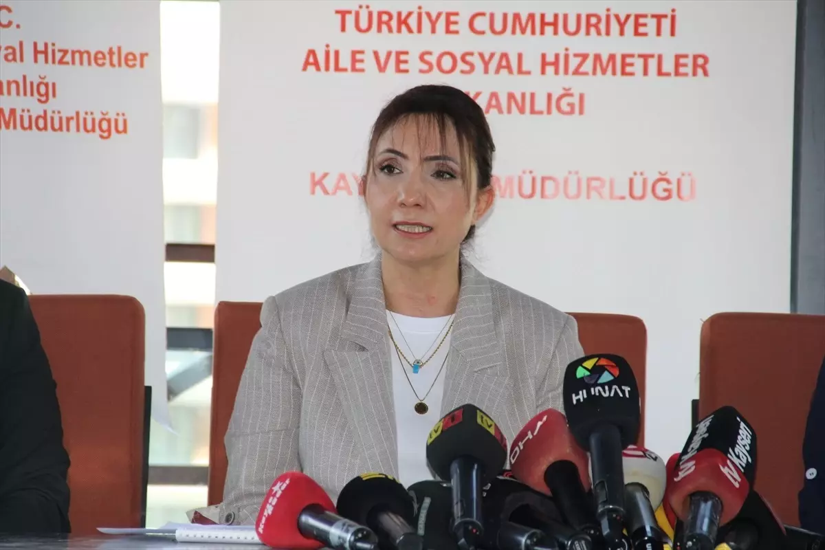 Aile ve Sosyal Hizmetler İl Müdürü'nden Aile Yılı Projeleri Hakkında Bilgiler