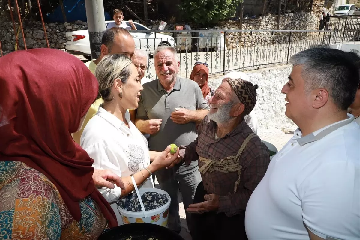 Tuba Vural Çokal Akseki'de Ziyaretlerde Bulundu