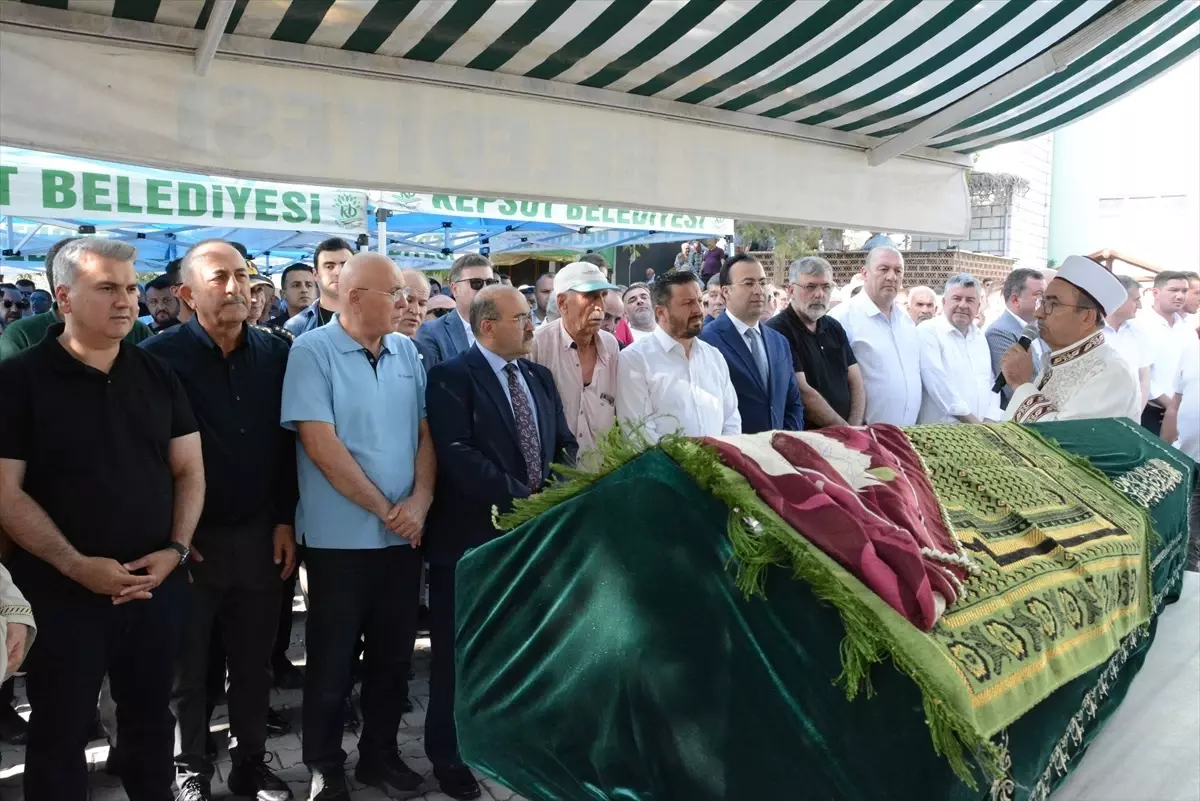 İsmail Ok'un Annesi Fatma Ok'un Cenaze Töreni Gerçekleştirildi