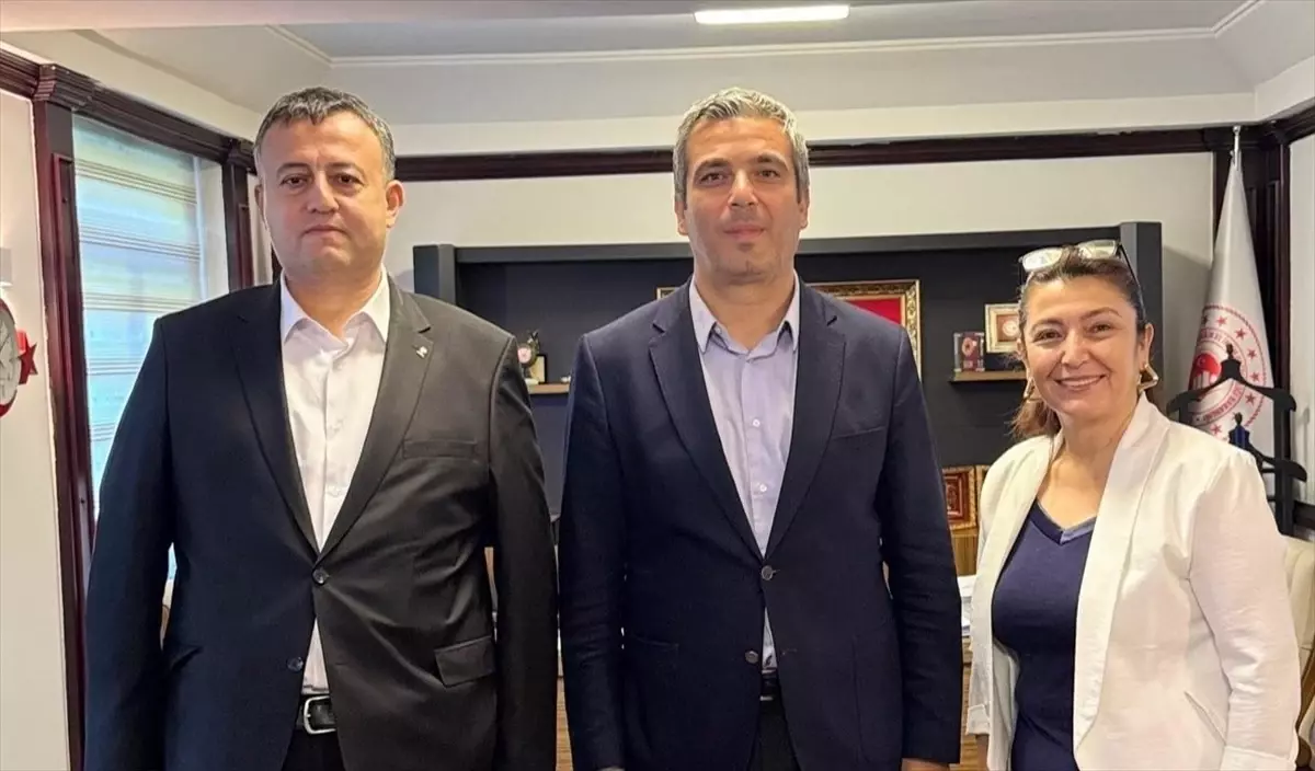 AK Parti Beypazarı İlçe Başkanı Halil Etili'nin Çevre Ziyareti
