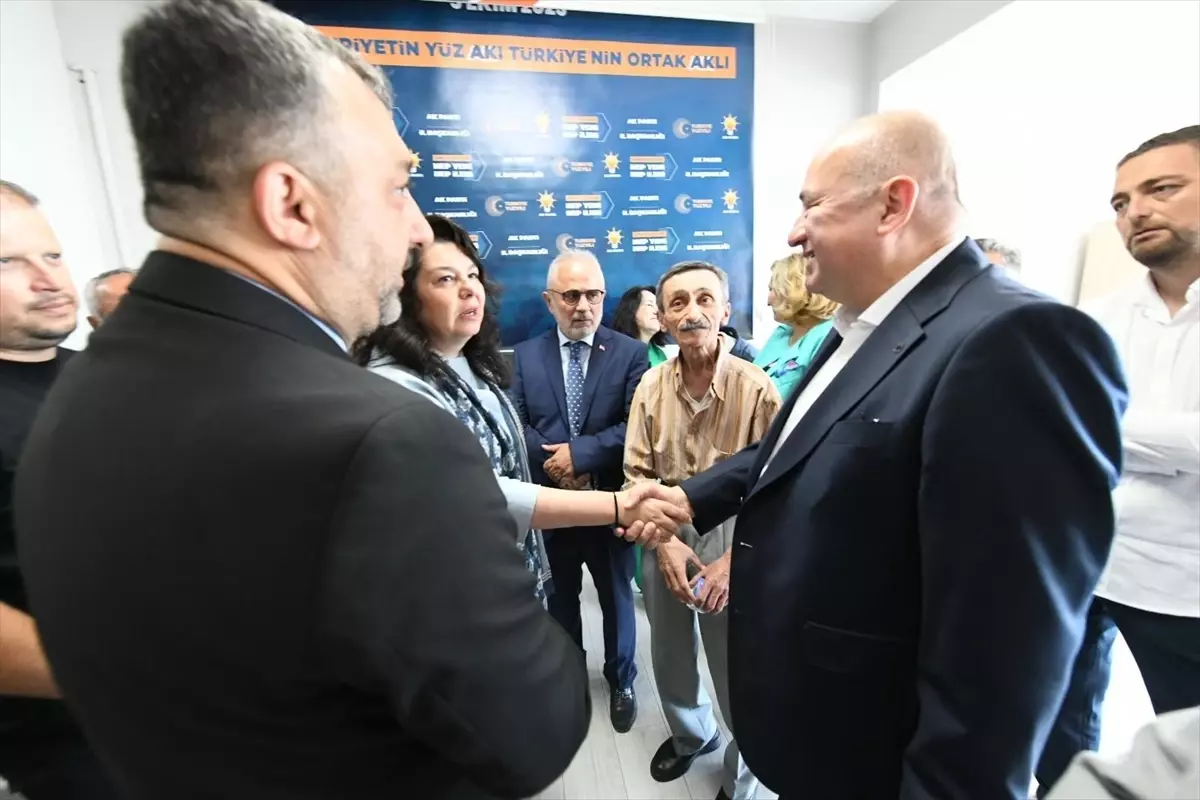 AK Parti Çanakkale Milletvekili Gider, partisinin bayramlaşma törenine katıldı